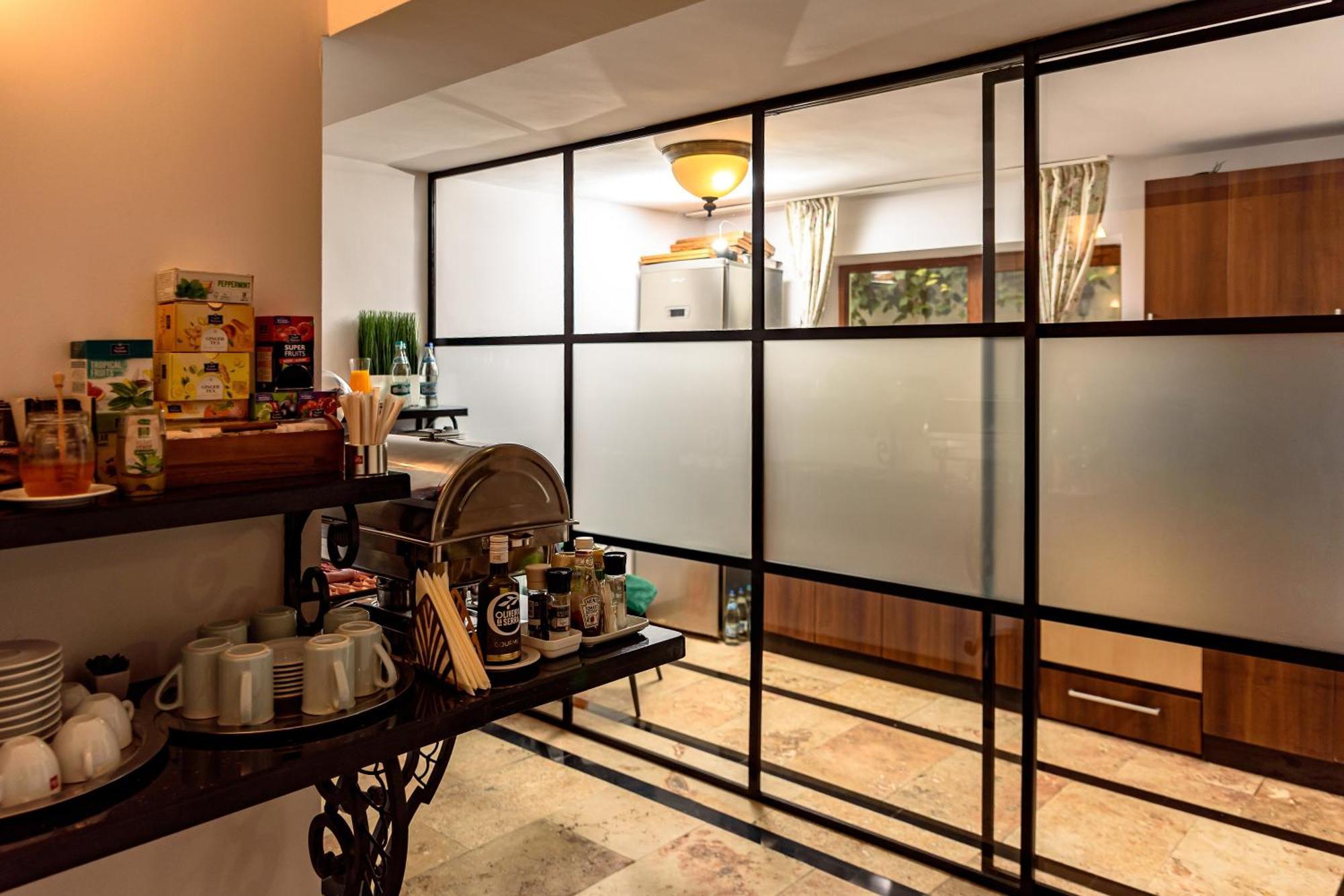 Vila Sarada Boutique 데바 외부 사진